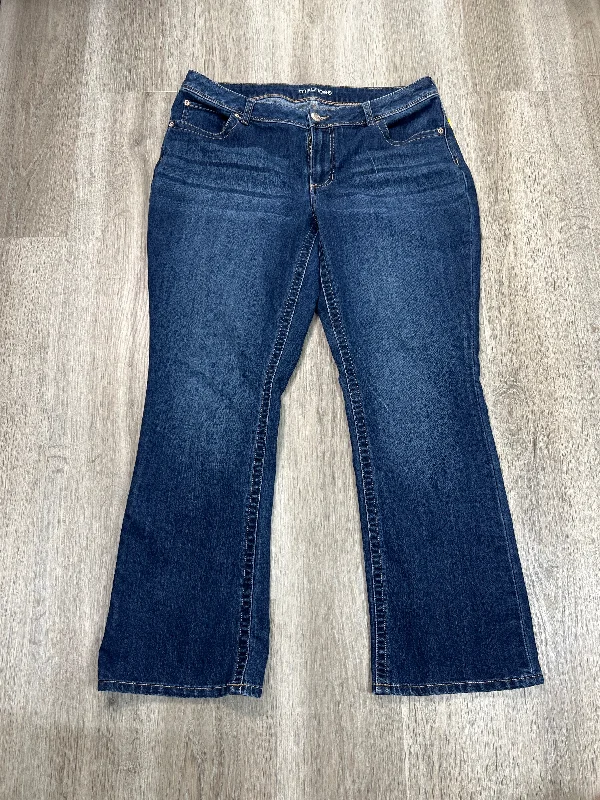 Jeans Flared By Maurices In Blue Denim, Size: 16